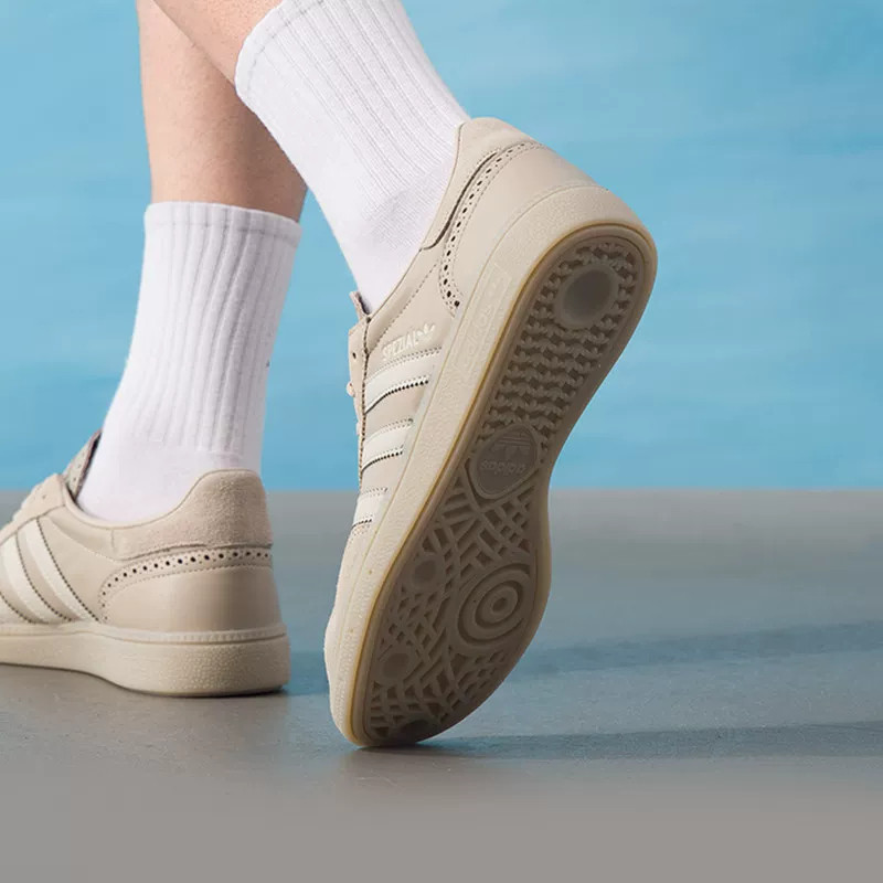 أديداس سامبا OG W JQ8295، حذاء - مراجعة Adidas Shoes Samba وسعره