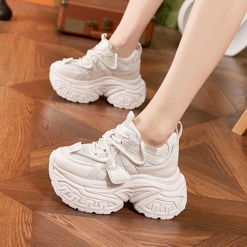 أحذية نسائية صيفية جديدة بكعب  - مراجعة Shoe Brush وسعره